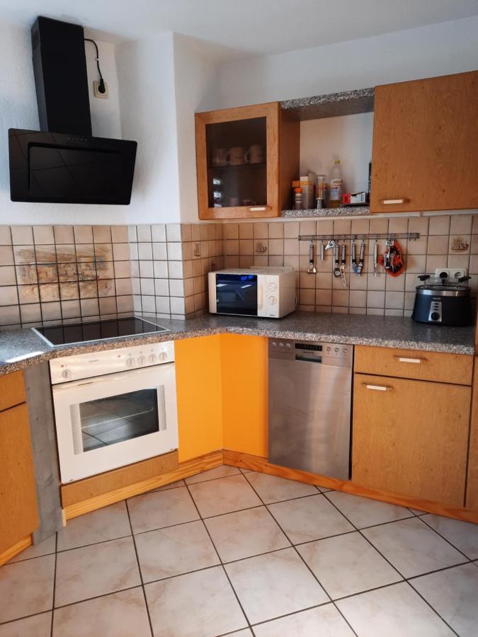 Gaestewohnung Am Thuemmlitzwald グリンマ エクステリア 写真